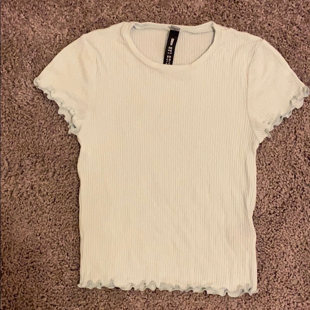 Lettuce Hem T-shirt